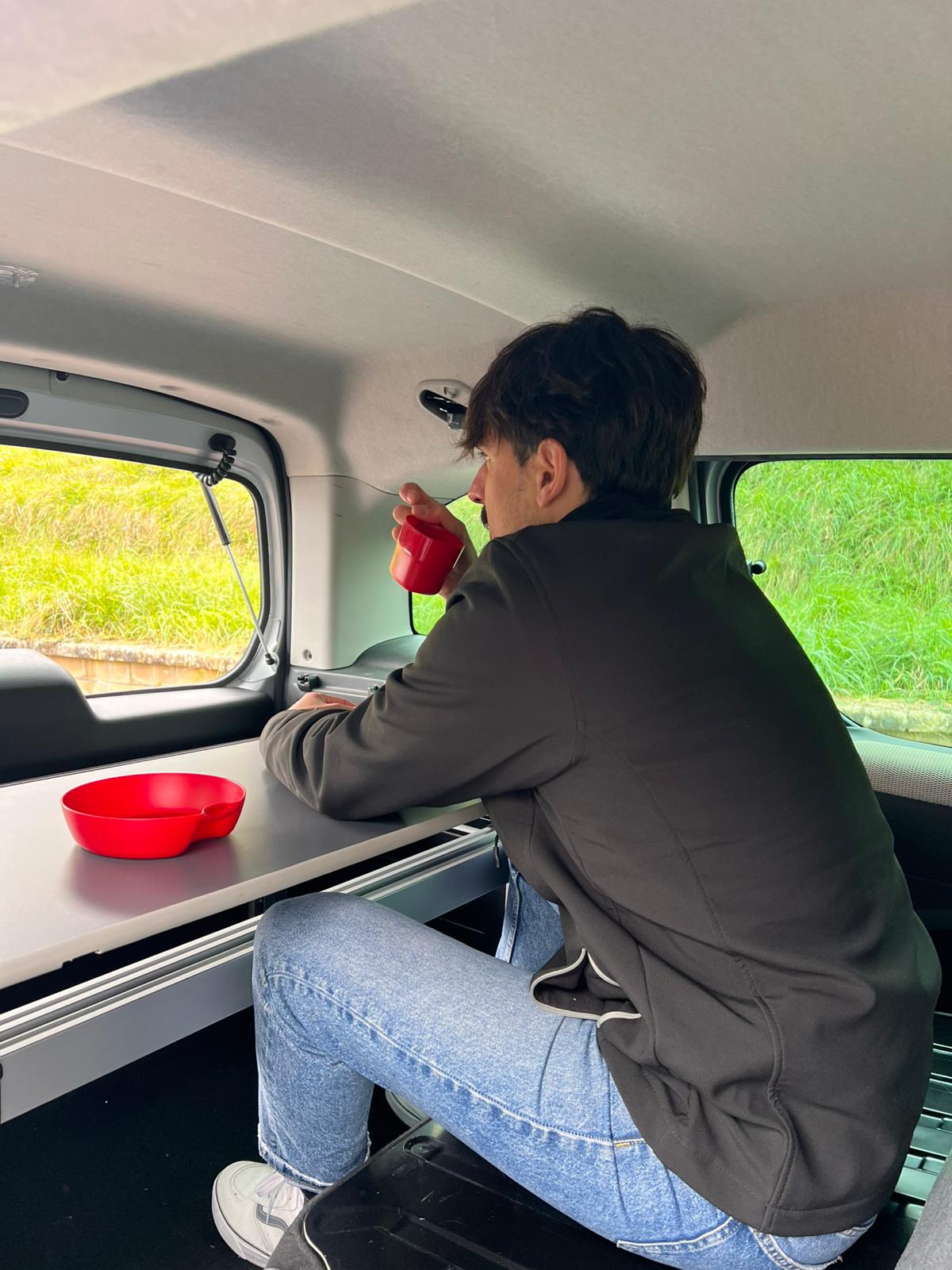 Módulo Cama Básico con (Cajón extraible pequeño+Cajón extraible grande) RENAULT KANGOO«M» desde 2021 - Imagen 6