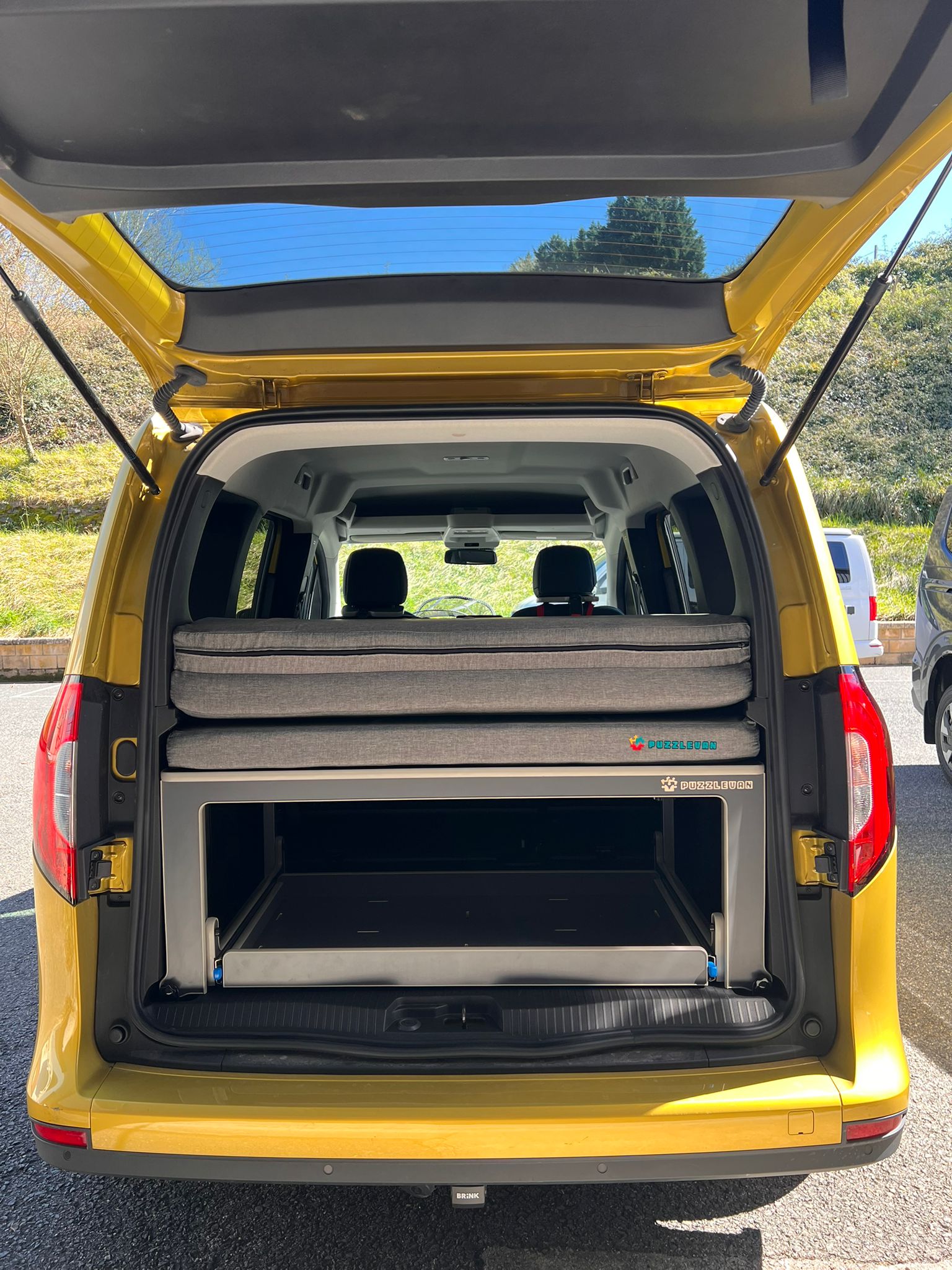 Módulo Cama Básico con (Bandeja extracción completa) VOLKSWAGEN CADDY "M" desde 2022 - Imagen 4